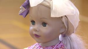 青い目の人形」ギューリック夫妻が4年ぶり来日 平和願って「世界の人々