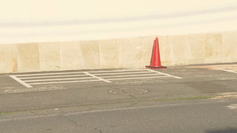 夫（91）が運転の車が店に突っ込み、助手席の妻（84）が死亡　高齢ドライバーによる事故多発　警察が注意呼びかけ