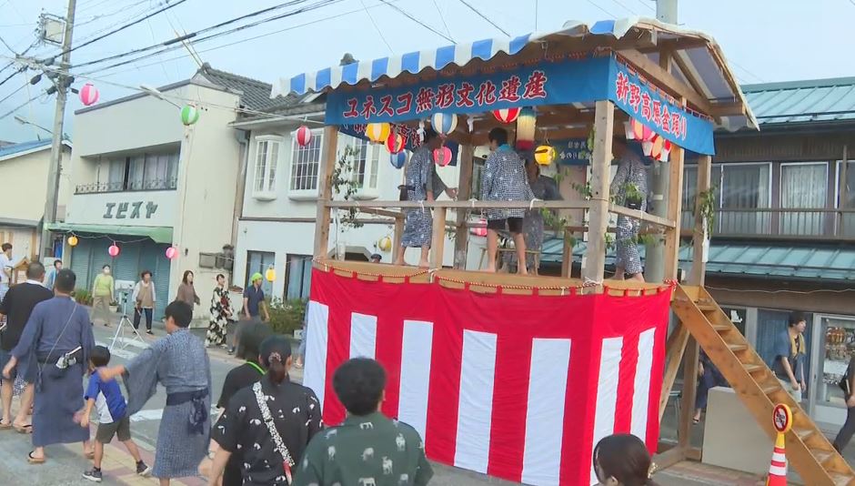 明け方まで踊りを楽しむ「うら盆」お盆期間に参加できなかった住民が楽しめるように　約500年の歴史「新野の盆踊り」　長野県阿南町