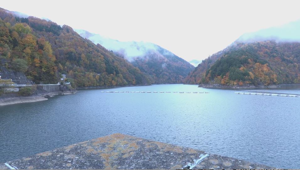 【速報】転落した36歳か　ダム湖で男性1人発見　現場で死亡確認