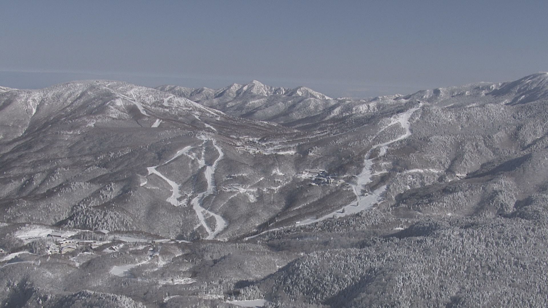  中国籍のスノーボーダー男性（38）が遭難　志賀高原のバックカントリー　1人で滑走中迷う　家族が警察に救助要請　山で一夜を明かす