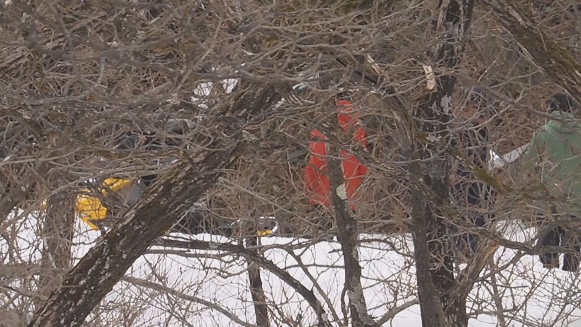 スノーモービルが横転　オーストラリア国籍の8歳の女の子が死亡　38歳の母親が運転　のり面に乗り上げて横倒しに　長野・白馬村