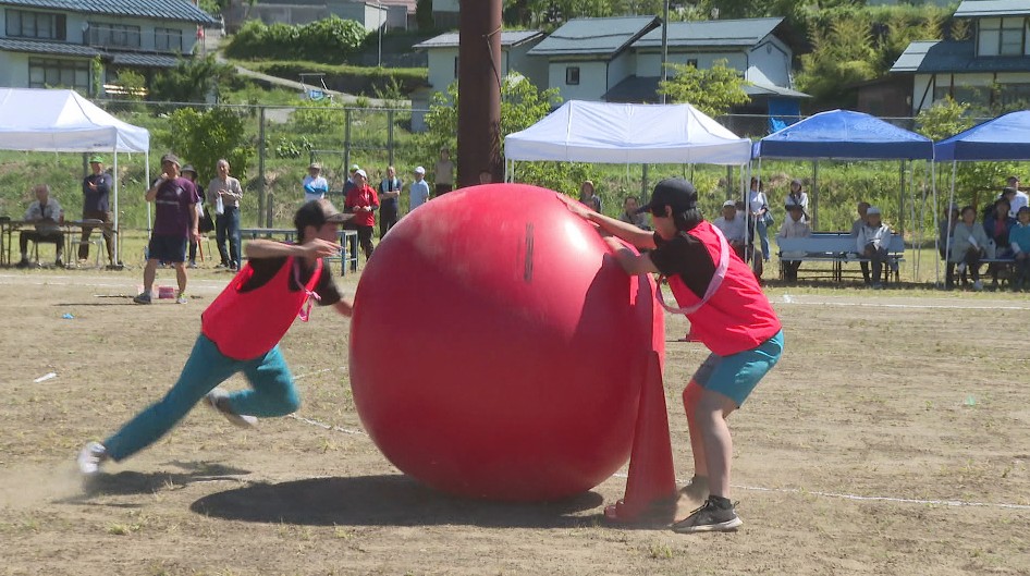 「感謝と笑顔」　地域と一緒に思い出を「最後の運動会」　生徒5人の長野市の鬼無里中　2026年度で閉校