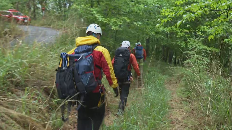 87歳女性が行方不明　川上村で山菜採りに出かけたまま仲間との待ち合わせ場所に戻らず　携帯電話を持たず、連絡が取れない状況　警察などが捜索　長野