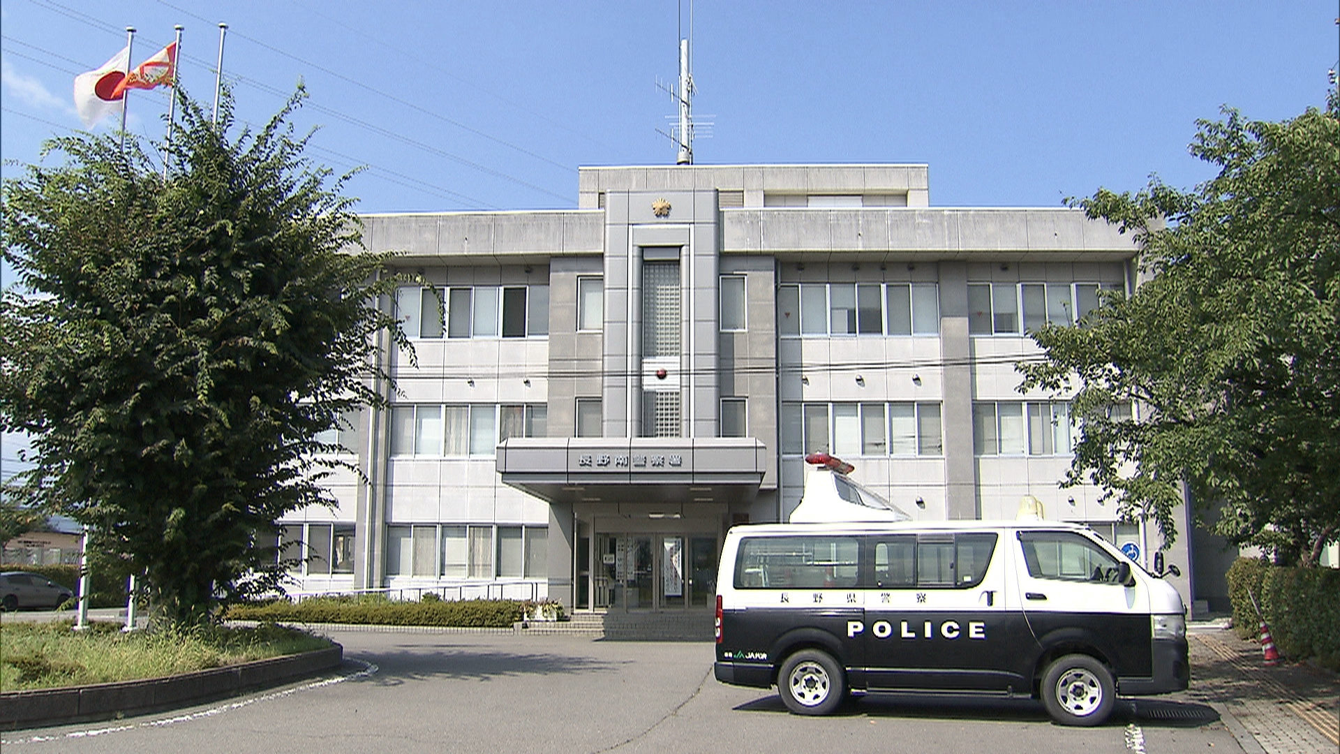 16歳の女子高校生を殺人未遂の疑いで逮捕　商業施設のトイレで男の子の赤ちゃんを出産か　体調不良で家族に連れられ医療機関を受診、出産直後だと判明　赤ちゃんを家族が発見も死亡が確認　容疑を否認　長野市