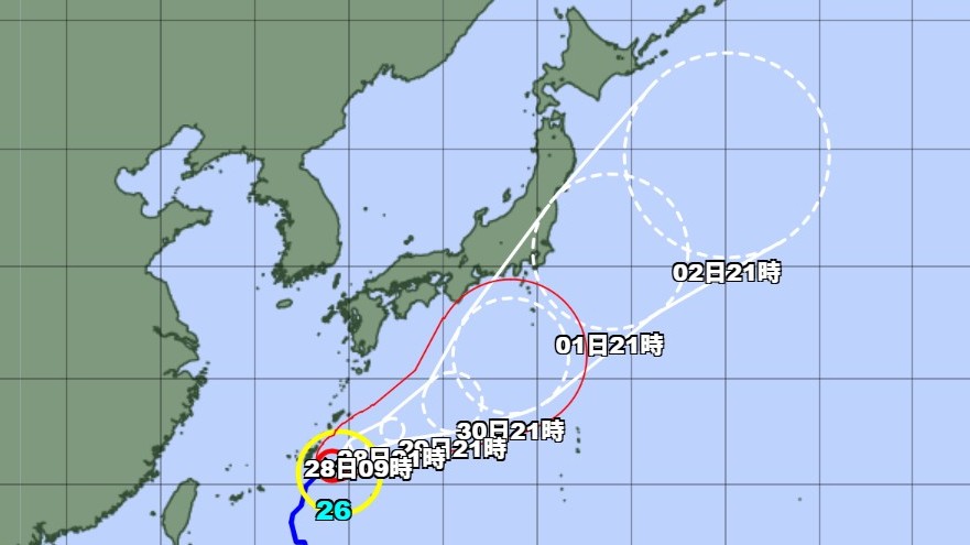 【台風情報】非常に強い台風26号の進路予想　27日午後9時には那覇市の東約140キロ、中心気圧945ヘクトパスカル　28日午前9時には、非常に強い勢力で南大東島の北北西約140キロに達する予想