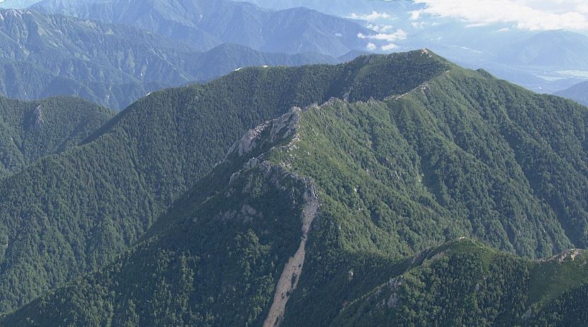 長野県で山岳遭難相次ぐ　登山者3人が死亡　北アルプスでは東京と大阪の2人　南アルプスでは1人　3人はいずれも滑落か