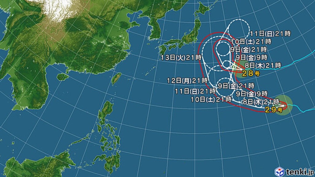 【台風情報】ダブル台風の進路予想　台風28号は10日午後9時には日本の東に達する見込み　強い台風29号は11日午後9時には強い勢力で小笠原近海に達する予想